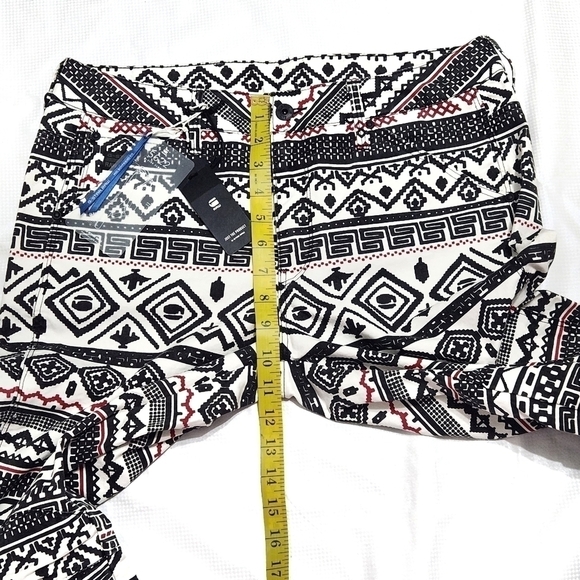 G-star Elwood X25 3D Mid Waist Aztec Mayan Print  Boyfriend Jeans - Picture 4 of 10
